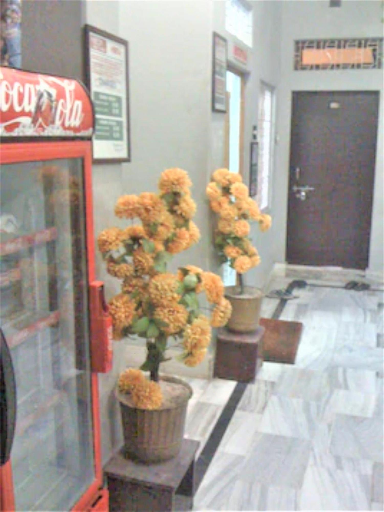 Hotel Goroomgo Teerth Near Temple And Ganga Ghat Varanasi