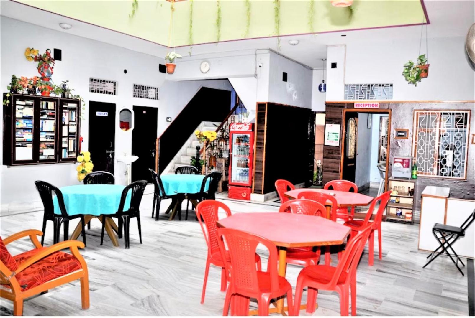Goroomgo Teerth Near Temple And Ganga Ghat Hotel 3*
